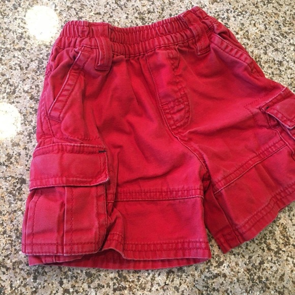 Childrens Place Size 18 Months Solid Red Cargo Shorts Knee Length Elastic Waist - Picture 3 of 11